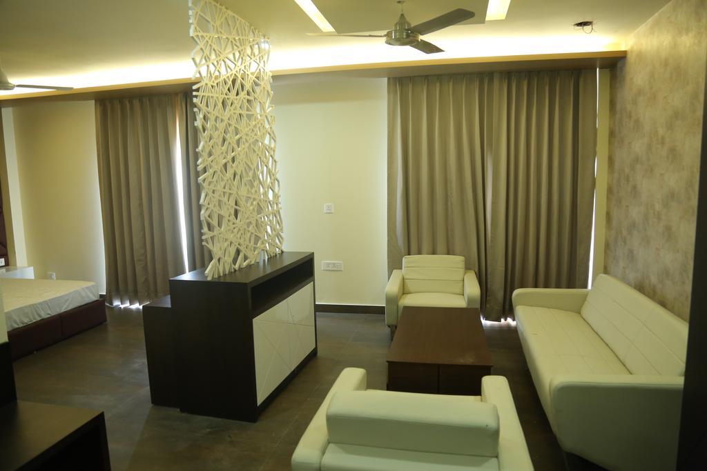 Hotel Hardy'S World à Ludhiana Chambre photo